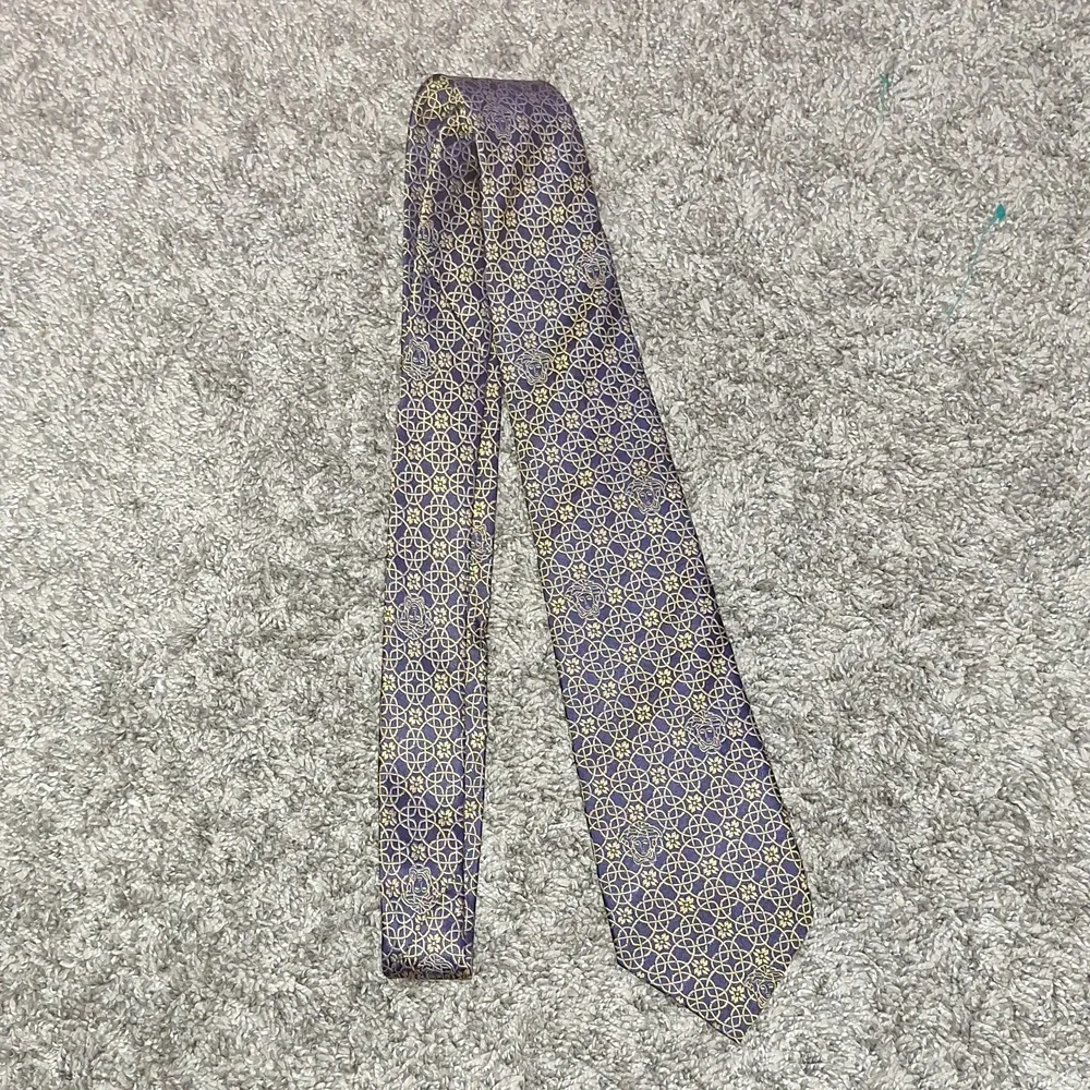 Vintage 90s Versace silk tie - navy blue/gold print